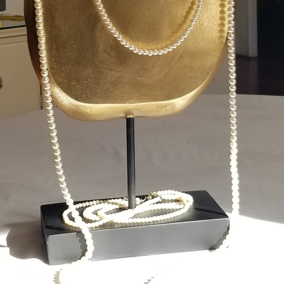 Vintage 4 PC. Pearl Necklace Collection - Picture 6 of 8